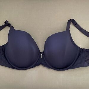 Black Torrid Bra.  Size 40D